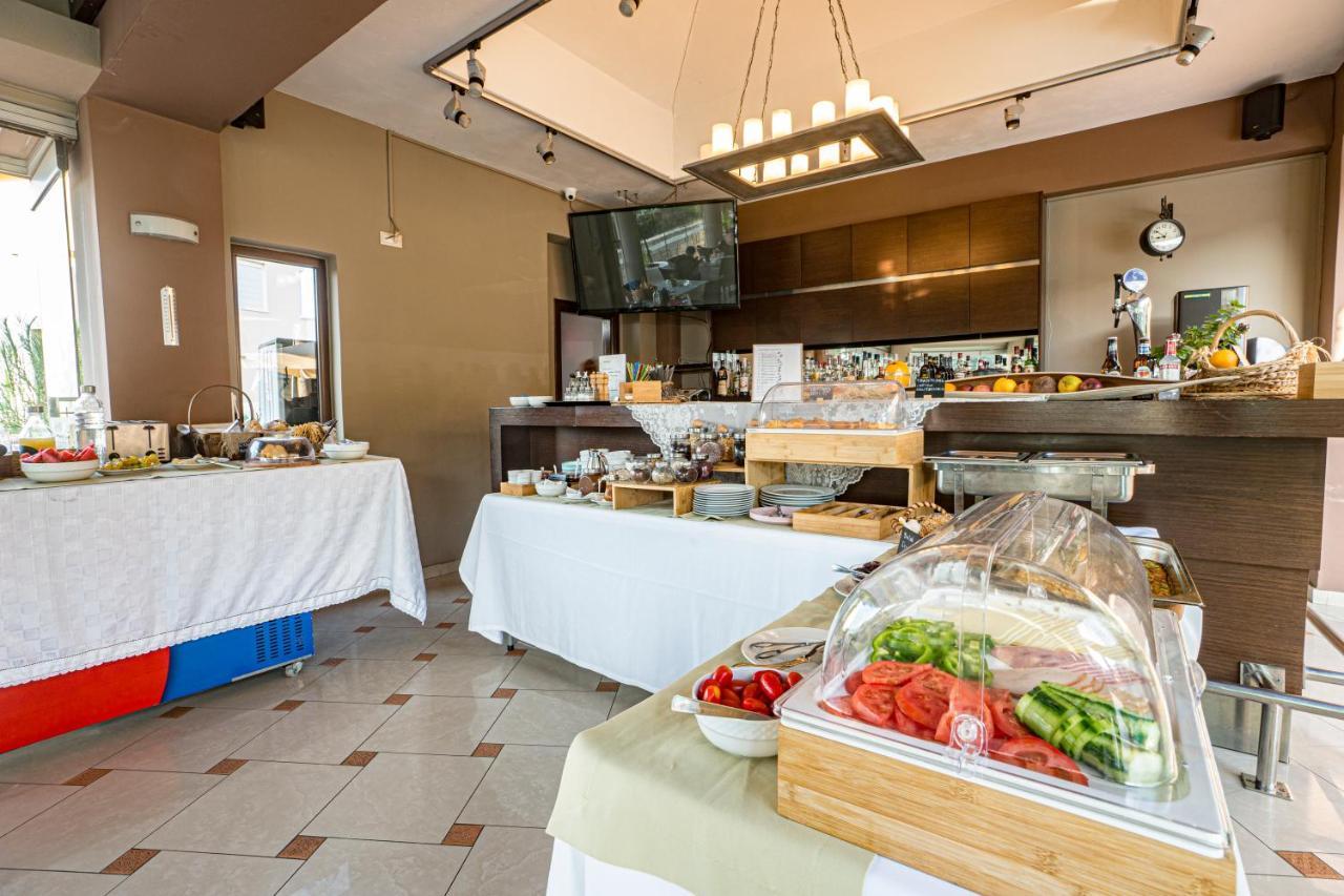 Okeanis II Aparthotel Kato Daratso Buitenkant foto
