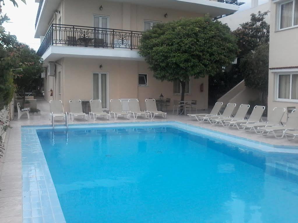 Okeanis II Aparthotel Kato Daratso Buitenkant foto